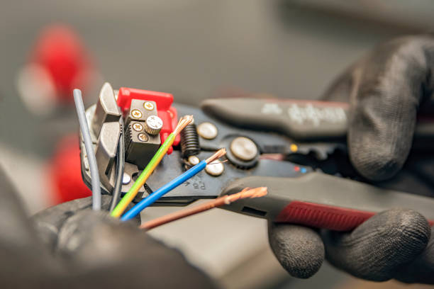 Best Electrician for Home Renovation  in Breckenridge Hills, MO