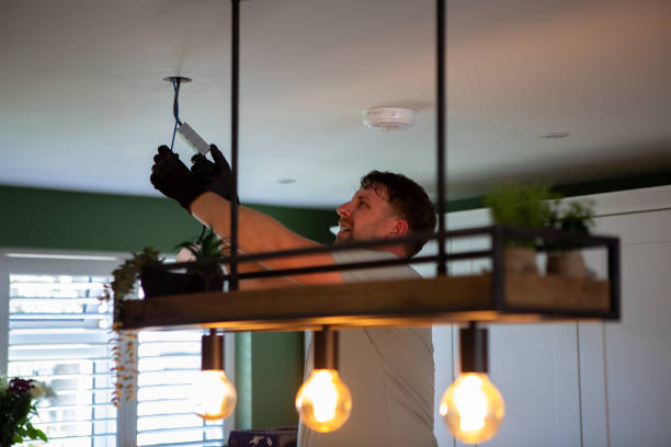 Best Residential Electrician Services  in Breckenridge Hills, MO